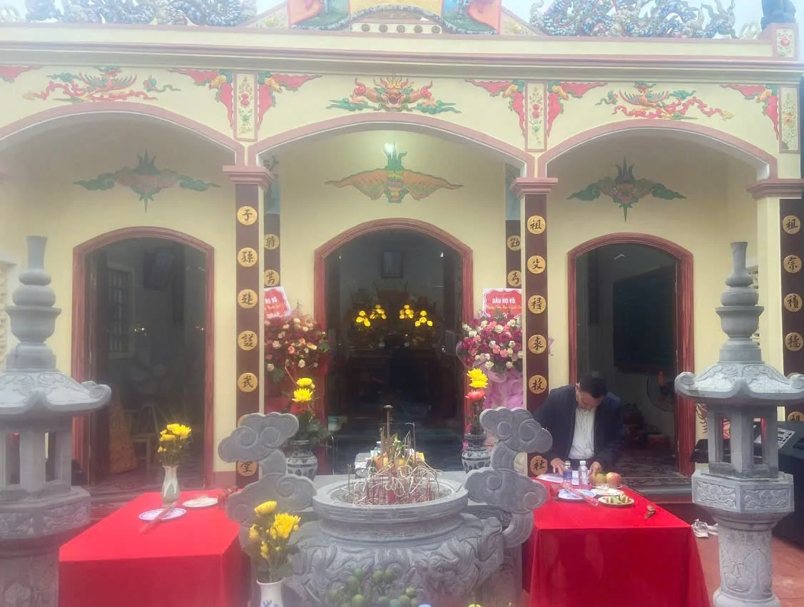 Lễ giỗ tổ và khánh thành việc mở rộng khuôn viên nhà thờ của dòng họ Võ làng Mai Bảng