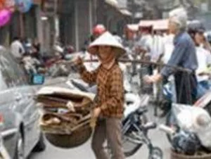 GS-TS Vũ Đình Bách: Chống lạm phát phải linh hoạt