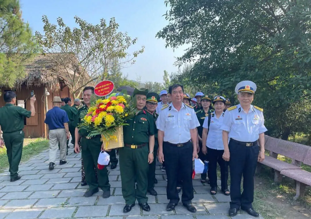 ĐỒNG HỚI – VŨNG CHÙA ĐẢO YẾN